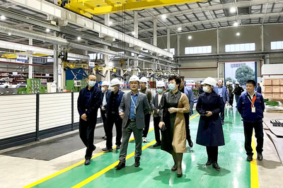 江西吉安市泰和縣縣長(zhǎng)楊艷暉一行赴東辰閥門調(diào)研指導(dǎo)，推動(dòng)閥門制造業(yè)高質(zhì)量發(fā)展